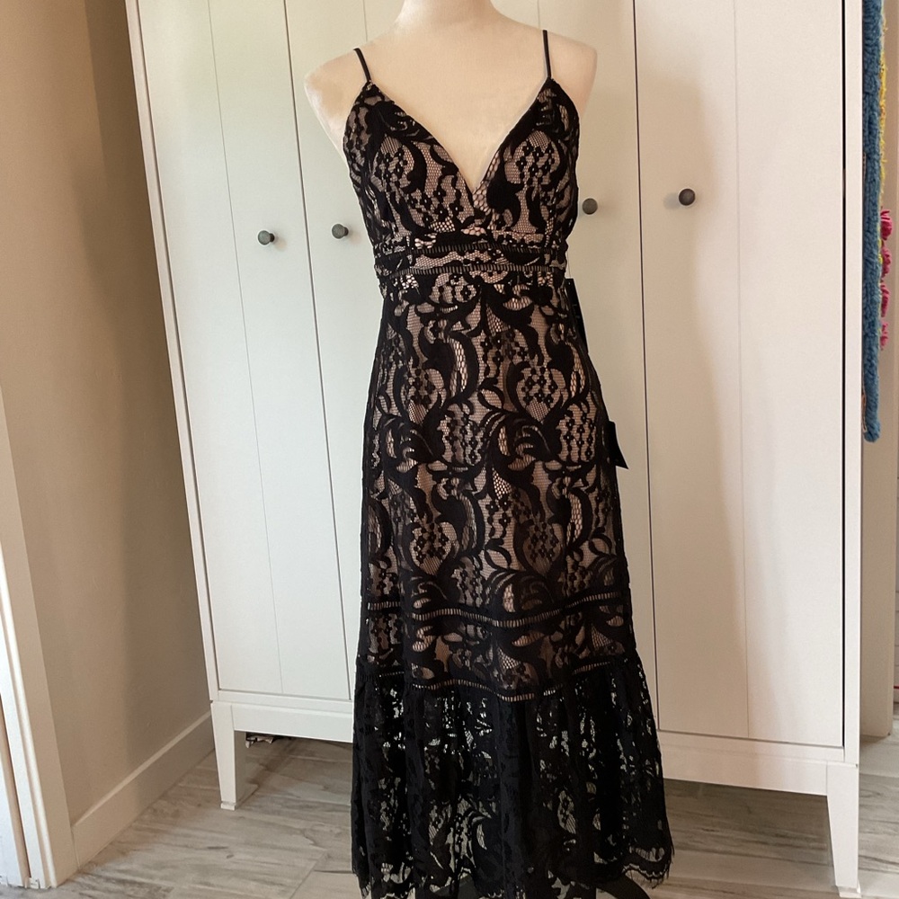 Lulu's Black and Tan Ruffled Tiered Maxi Dress NWT